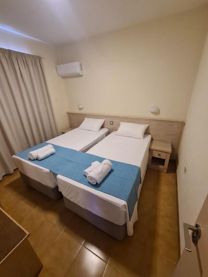 Koru Apt * Ajia Napa